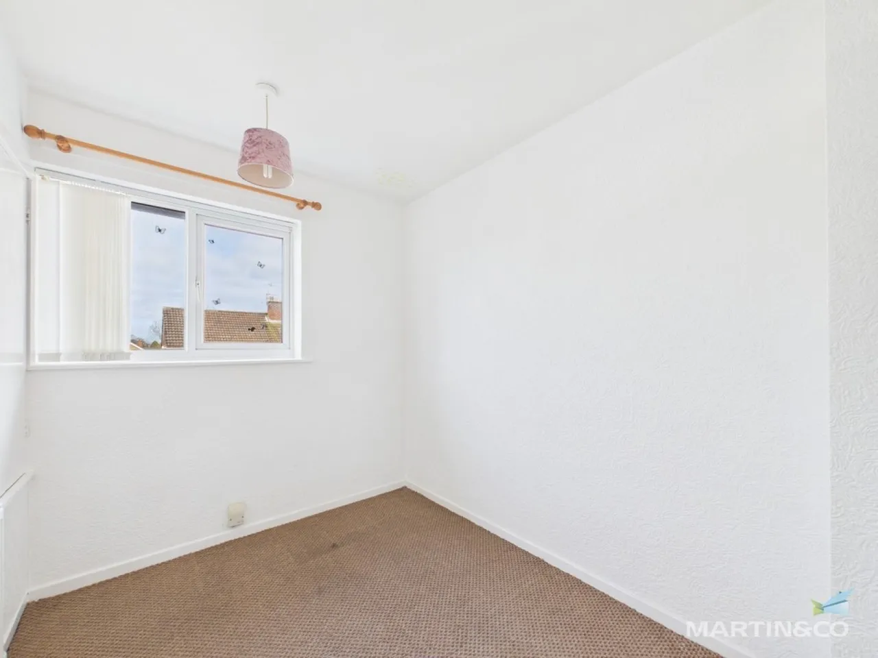 Leeswood Road, Woodchurch, photo 7