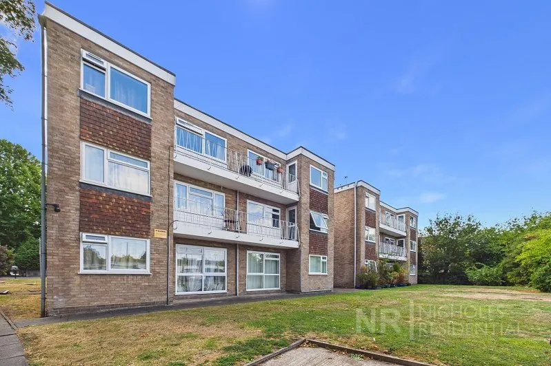 Robin Hood Lane, Sutton, SM1, photo 11