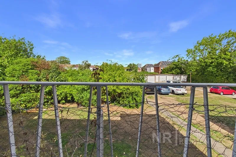 Robin Hood Lane, Sutton, SM1, photo 7