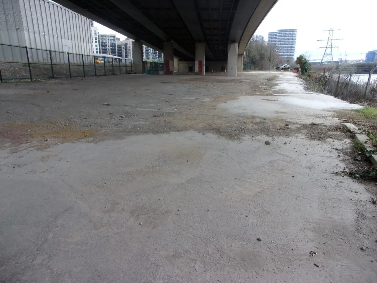 Lower Lea Crossing, London, E16, photo 5
