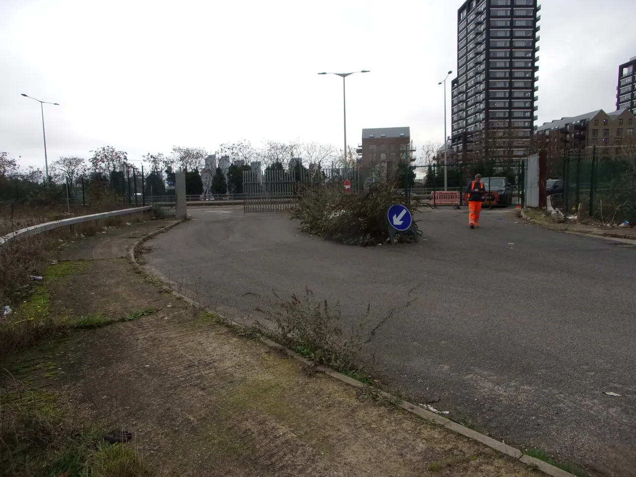 Lower Lea Crossing, London, E16, photo 4
