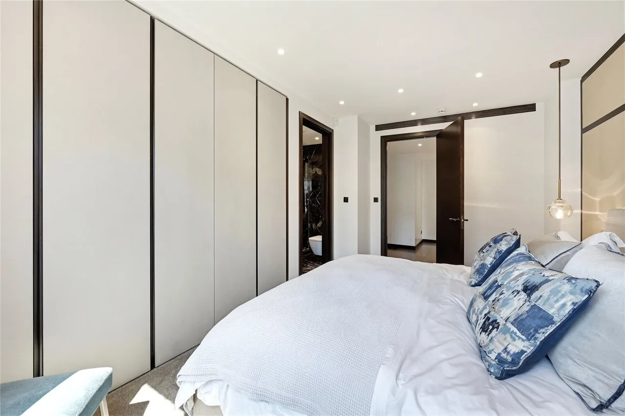 Curzon Street, London, W1J, photo 9