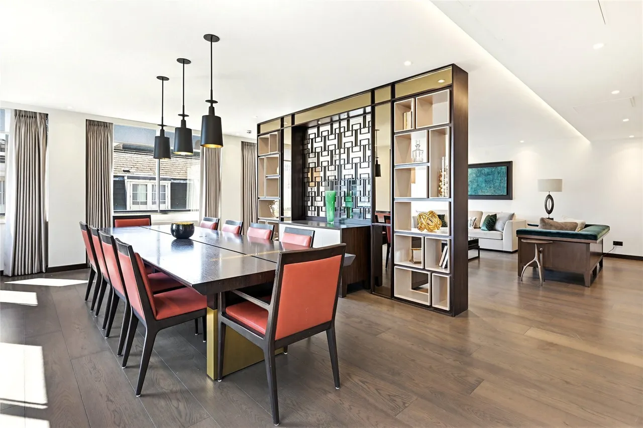 Curzon Street, London, W1J, photo 22