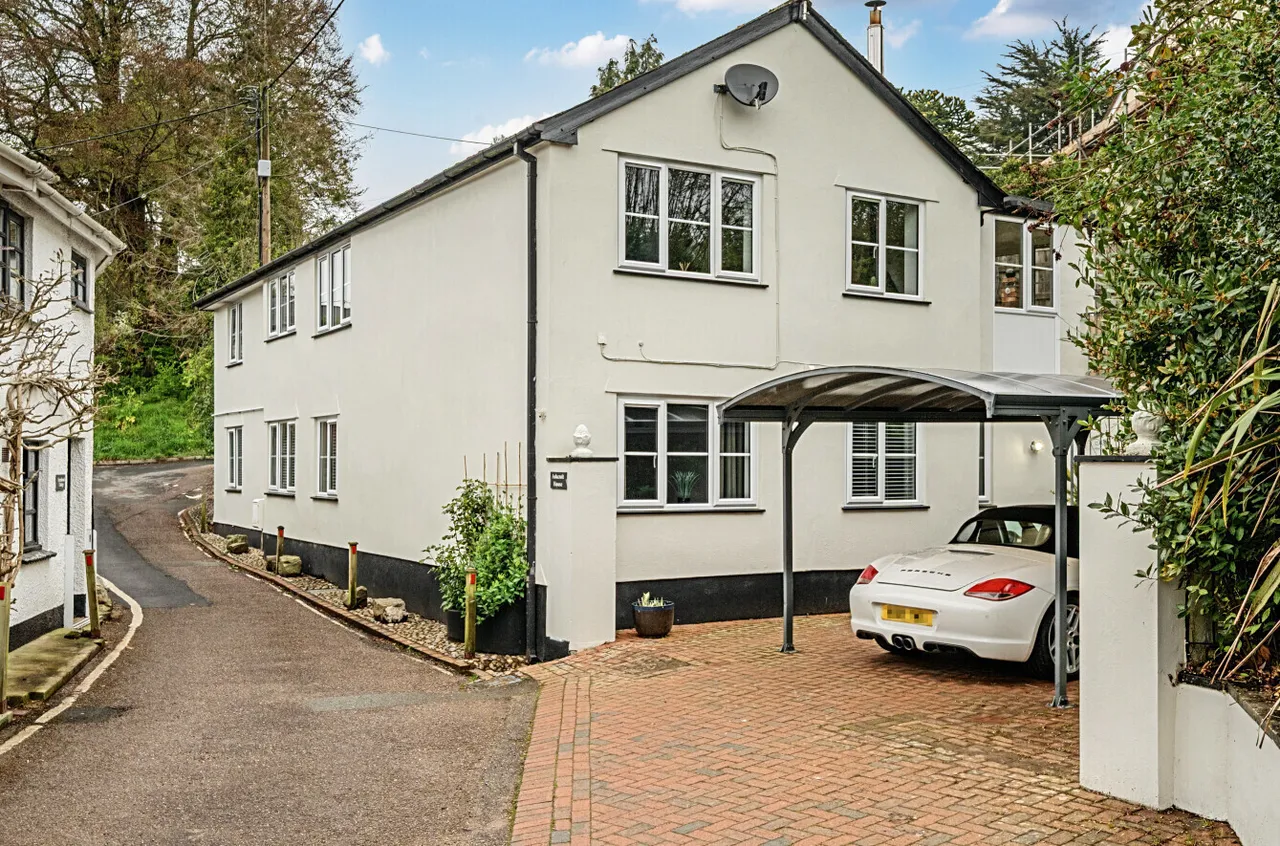 4 bed property for sale, New Street, Ottery St. Mary, EX11