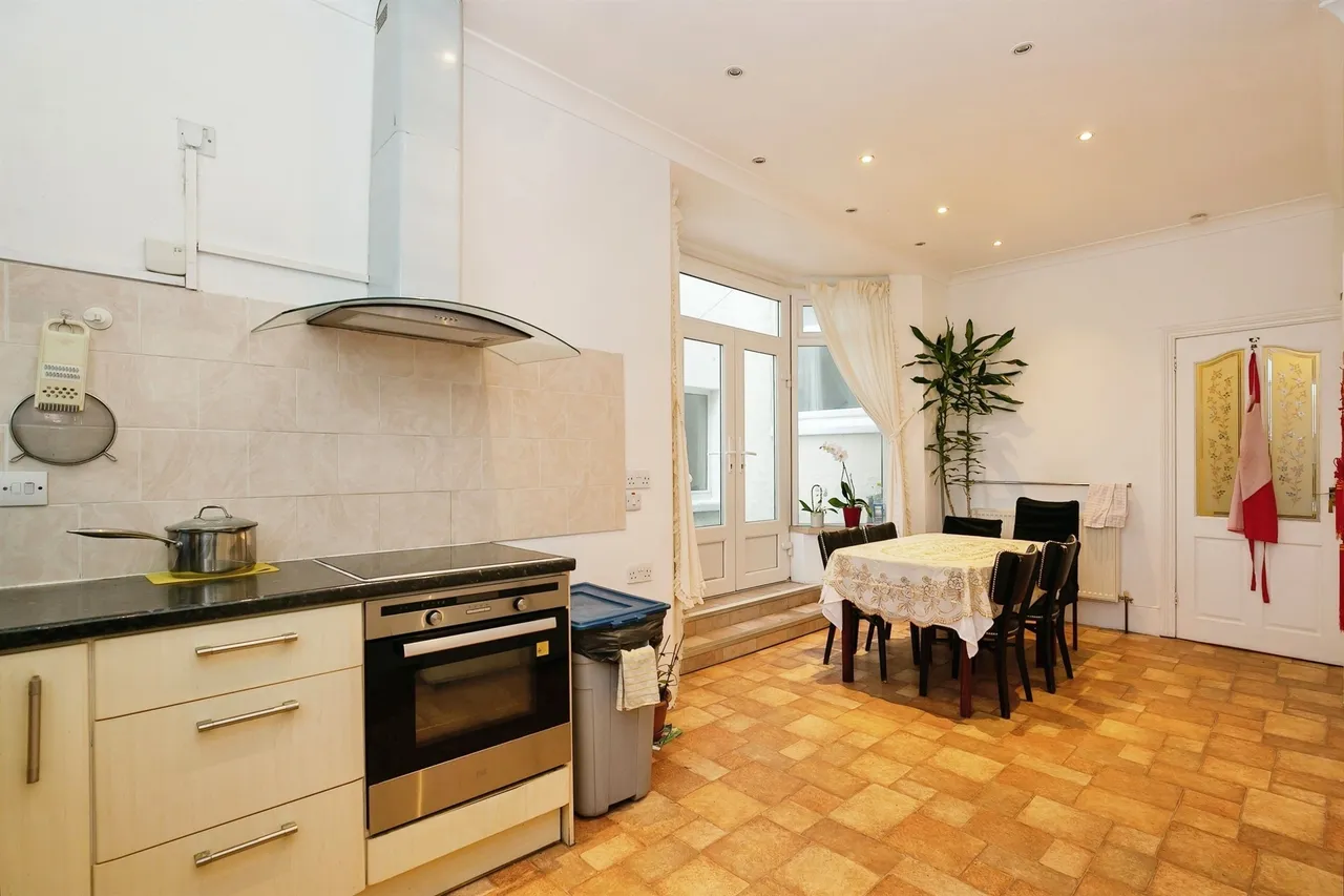 London Road, Bexhill-On-Sea, TN39, photo 8