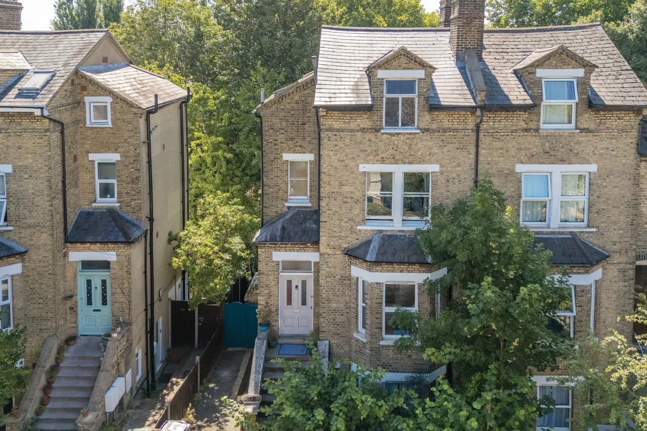 2 bed flat for sale — Avington Grove, SE20