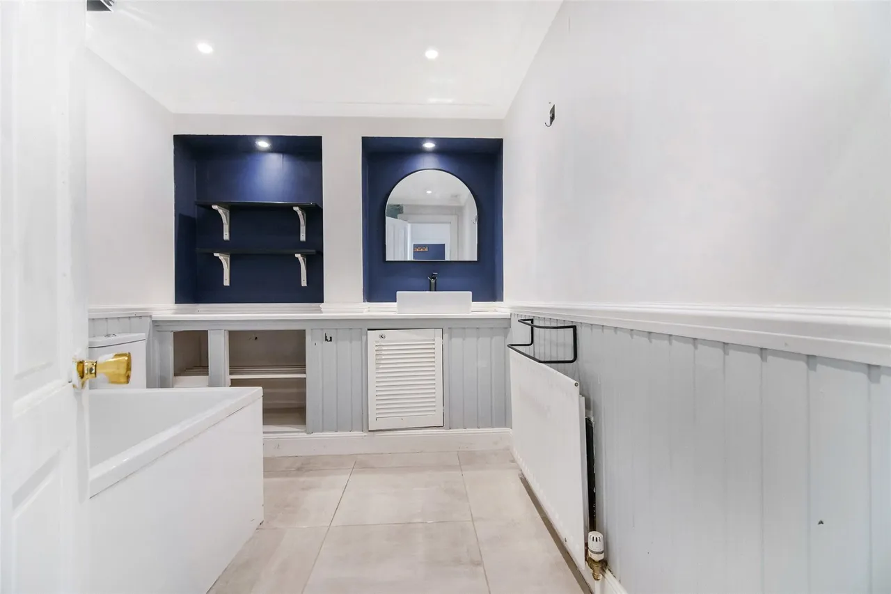 Susannah Street, Alexandria, G83, photo 14