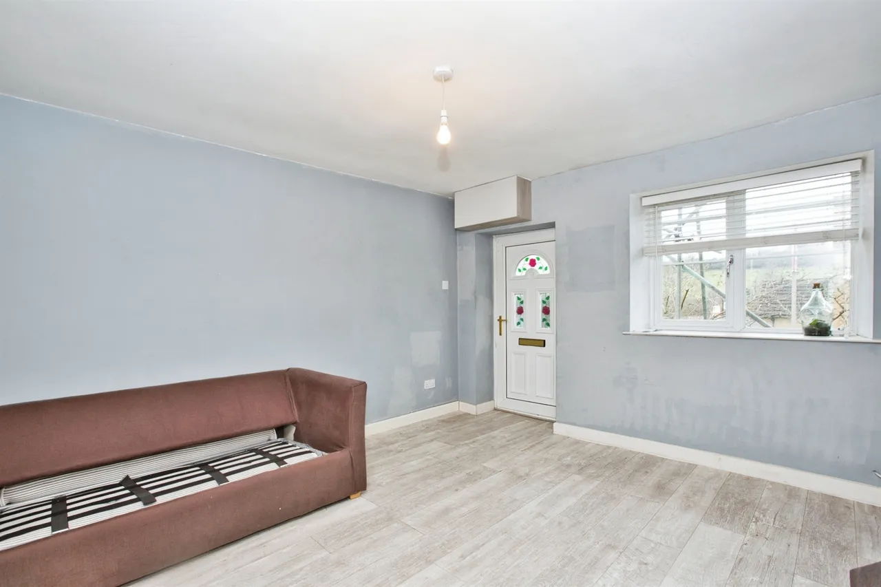 North Street, Crewkerne, TA18, photo 11