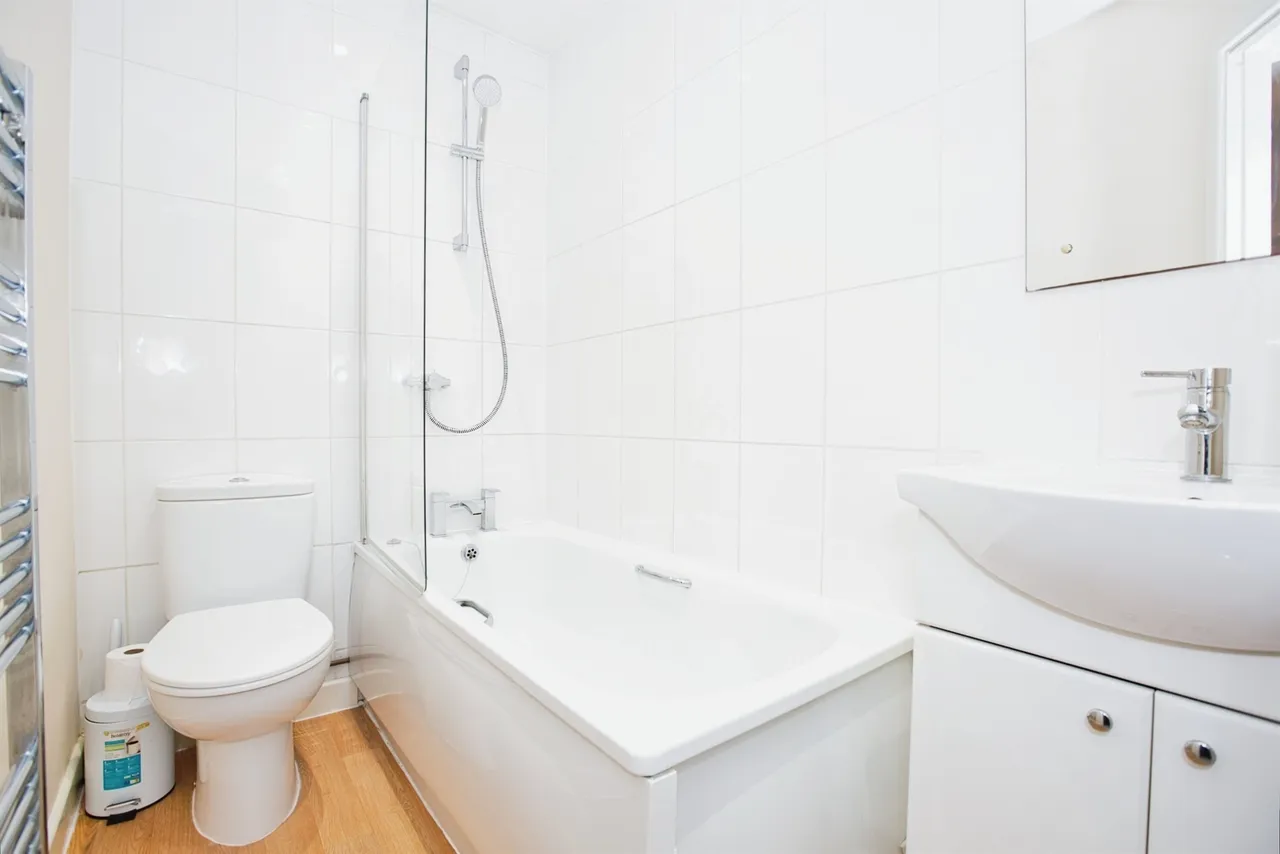 North Street, Crewkerne, TA18, photo 6