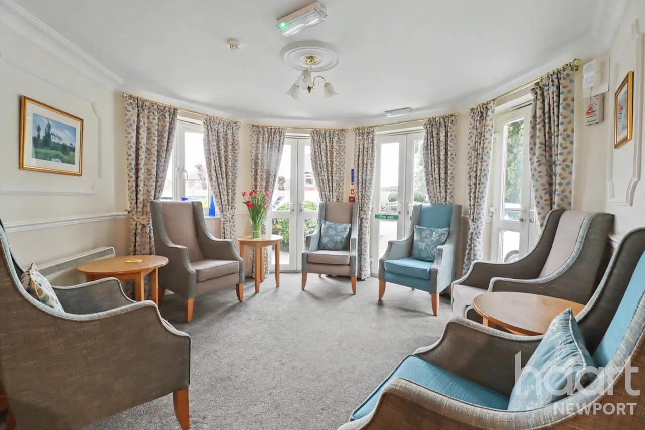 Bassaleg Road, Newport, NP20, photo 21