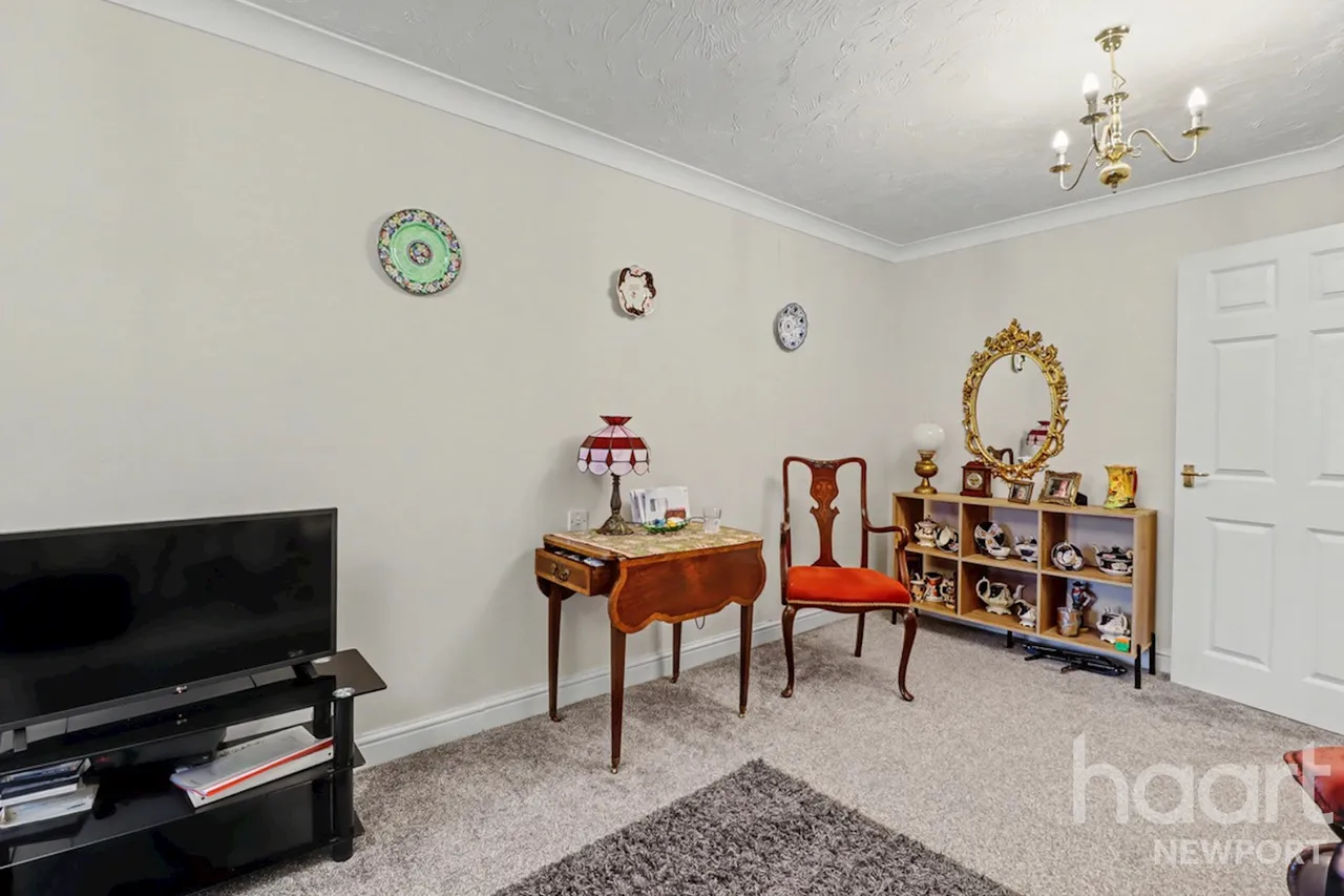 Bassaleg Road, Newport, NP20, photo 7