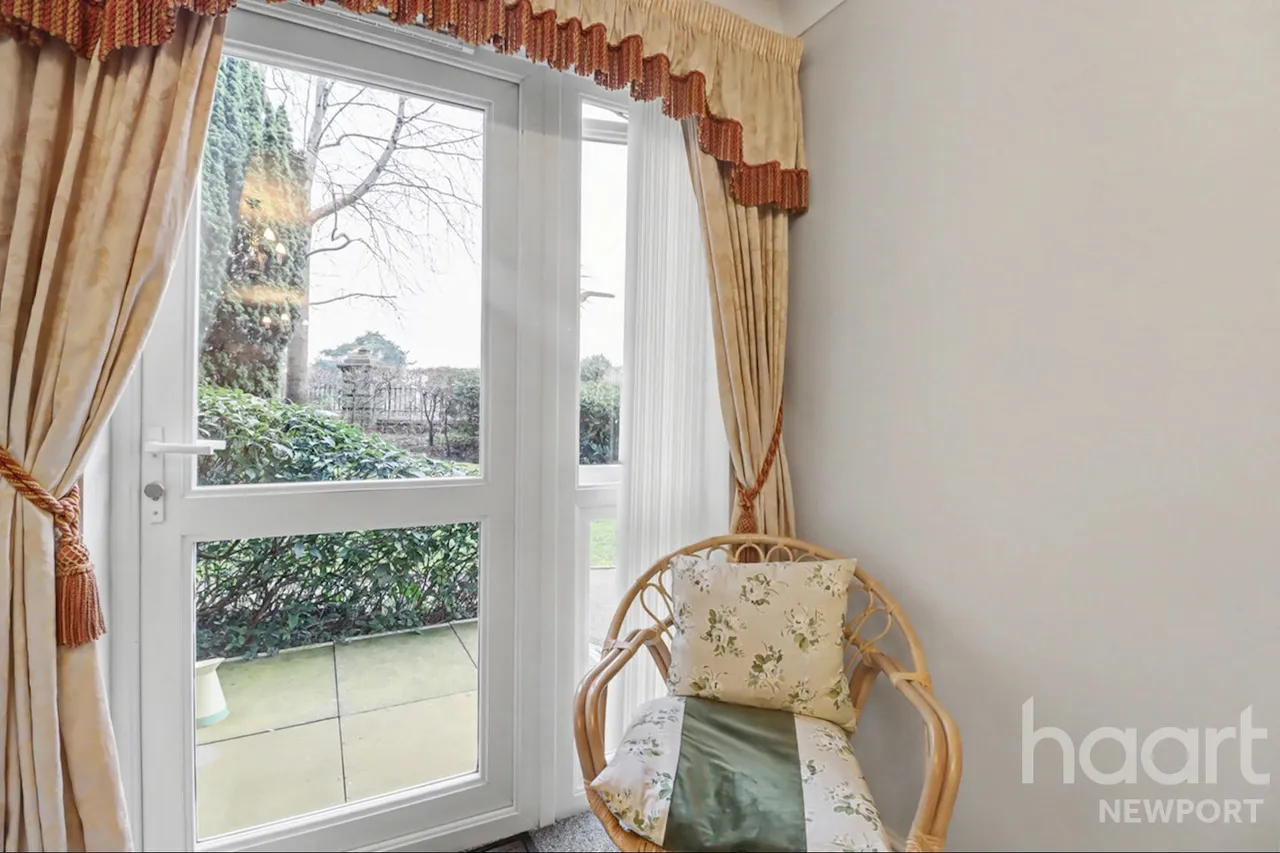 Bassaleg Road, Newport, NP20, photo 16