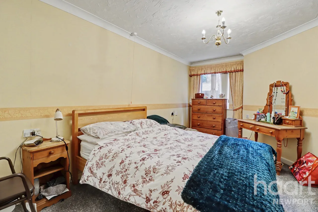 Bassaleg Road, Newport, NP20, photo 11