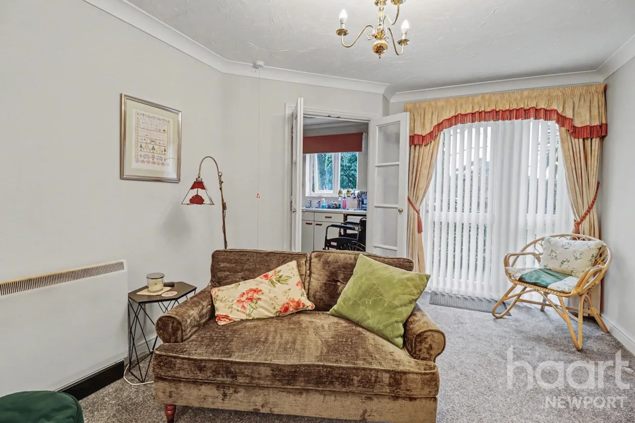 Bassaleg Road, Newport, NP20, photo 4
