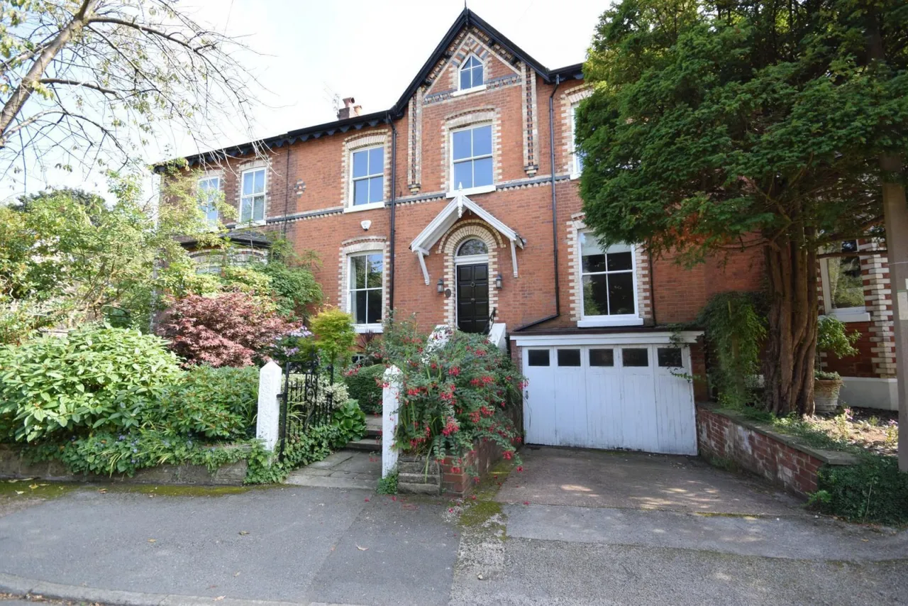 5 bed house to rent, Depleach Road, Cheadle