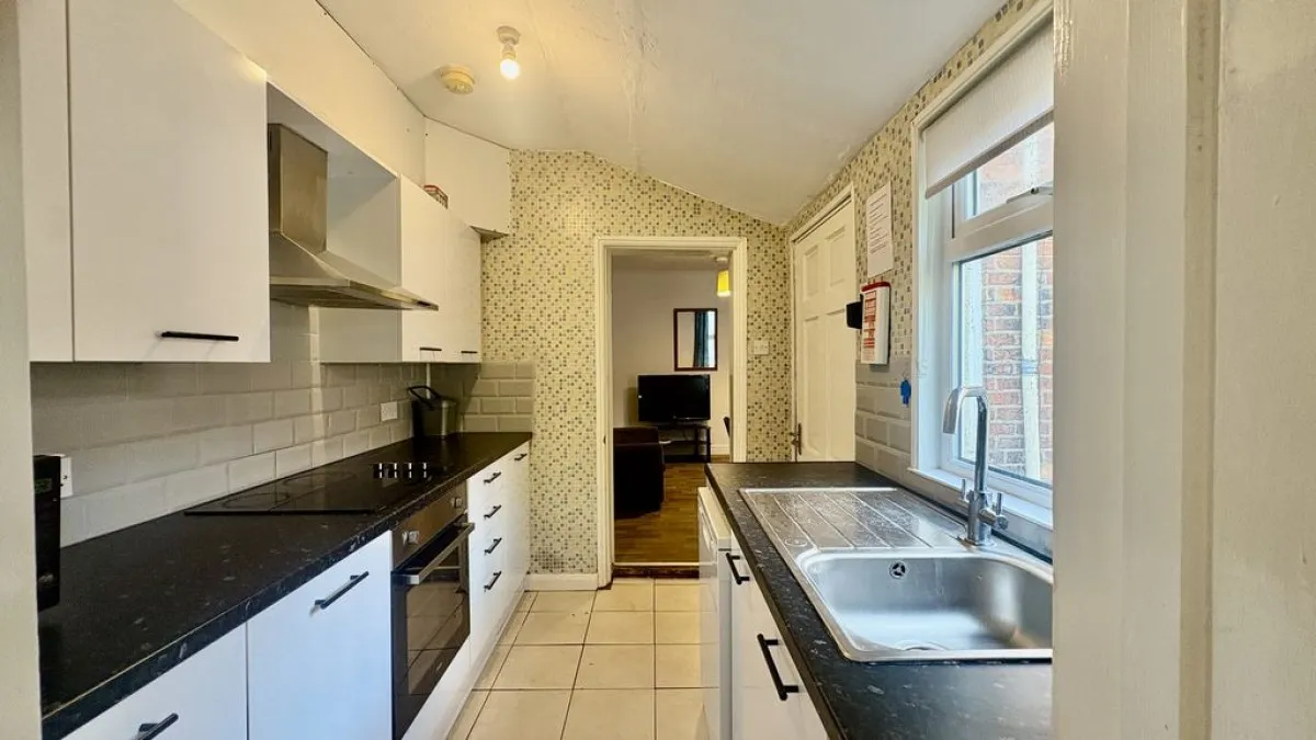 Newland Street West, Lincoln, photo 8