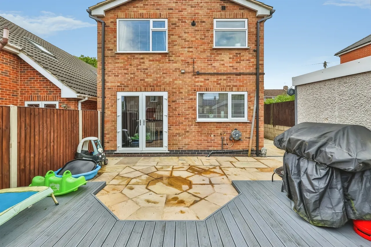 Kenilworth Drive, Ilkeston, DE7, photo 16