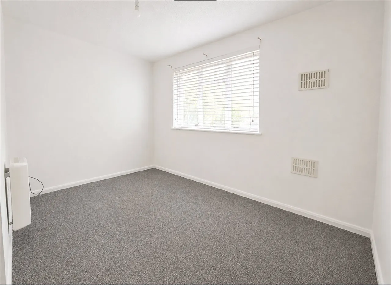 Kennet Close, West End, Southampton, Hampshire, SO18 3JY, photo 6