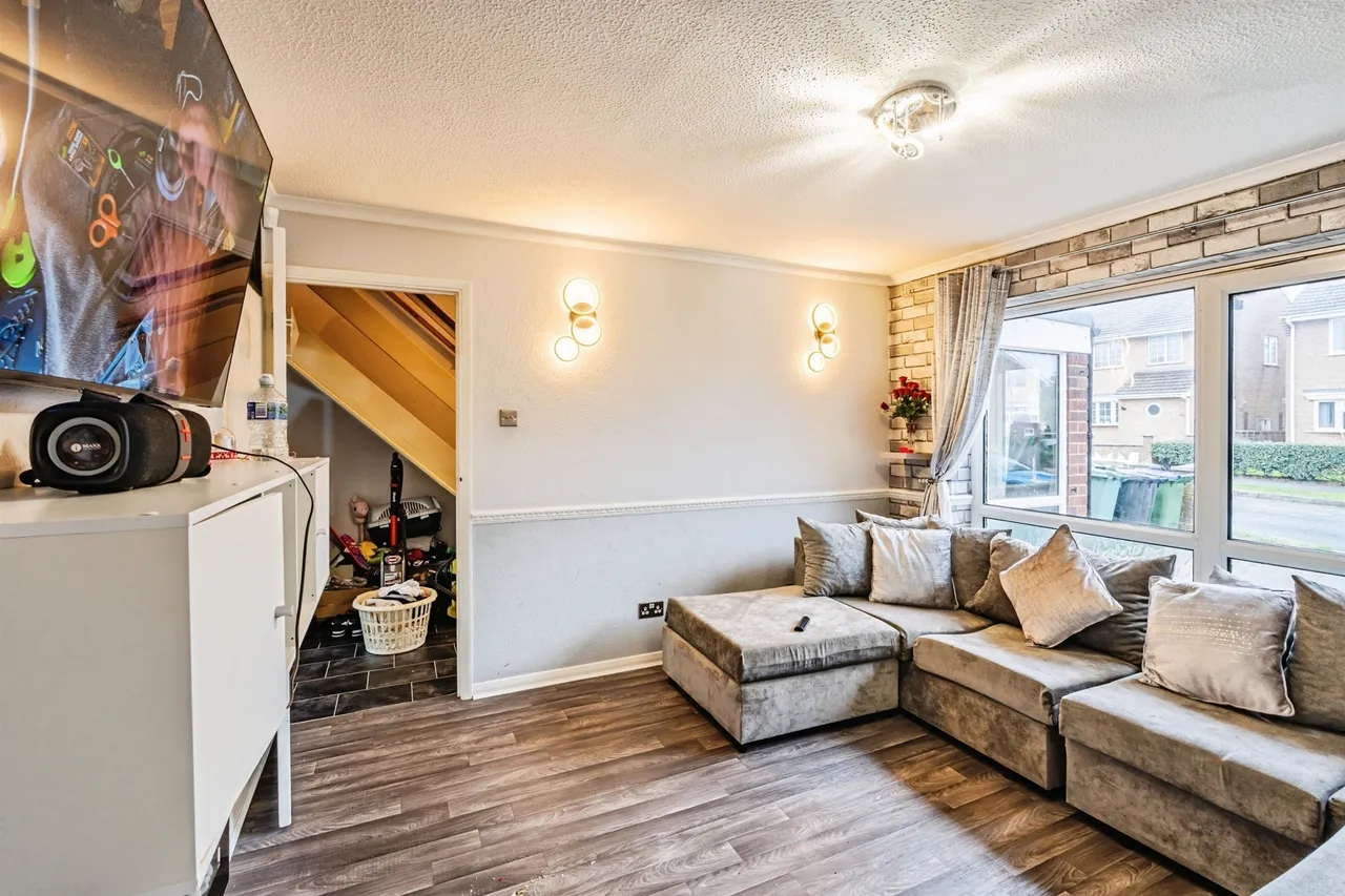Hythe Crescent, Seaford, BN25, photo 3