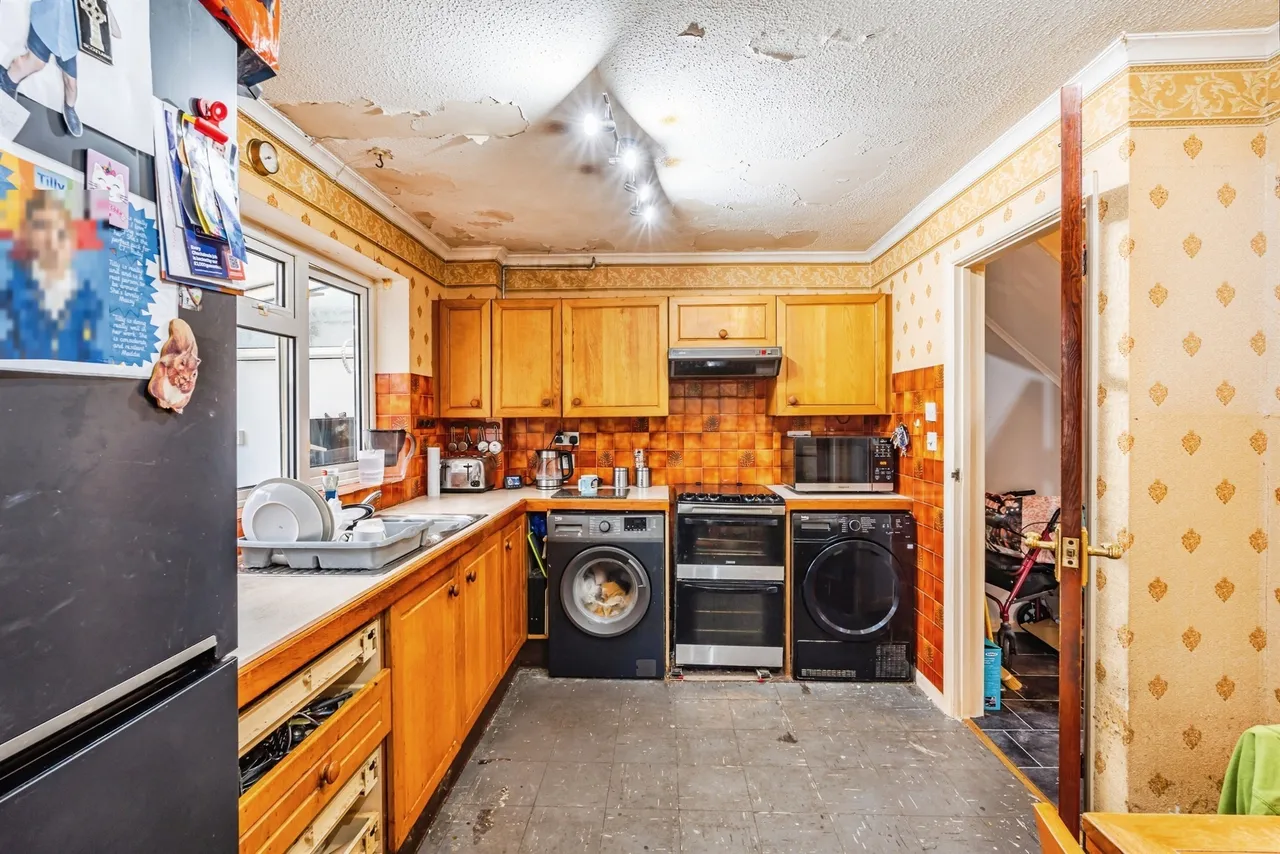 Hythe Crescent, Seaford, BN25, photo 5