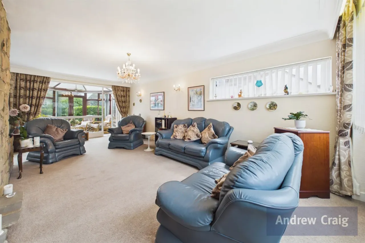 Lonsdale Avenue, South Bents Whitburn, SR6, photo 6