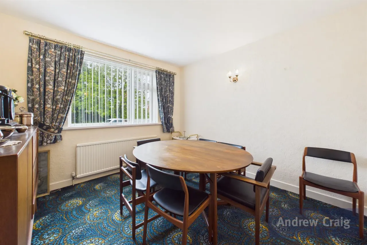 Lonsdale Avenue, South Bents Whitburn, SR6, photo 5