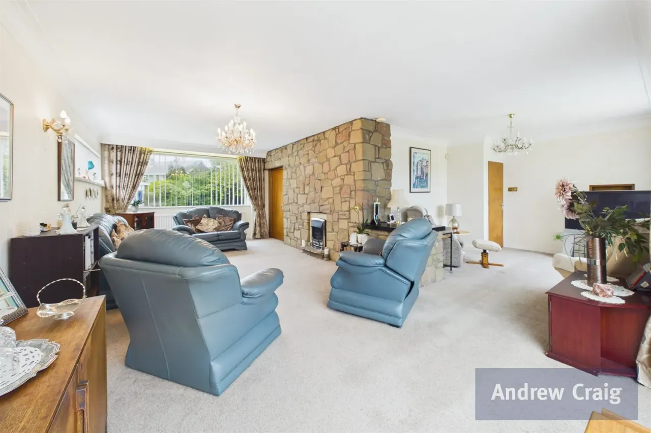 Lonsdale Avenue, South Bents Whitburn, SR6, photo 2