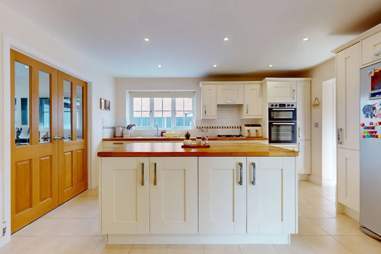 Dalefield Drive, Admaston, Telford TF5 0DP, photo 5