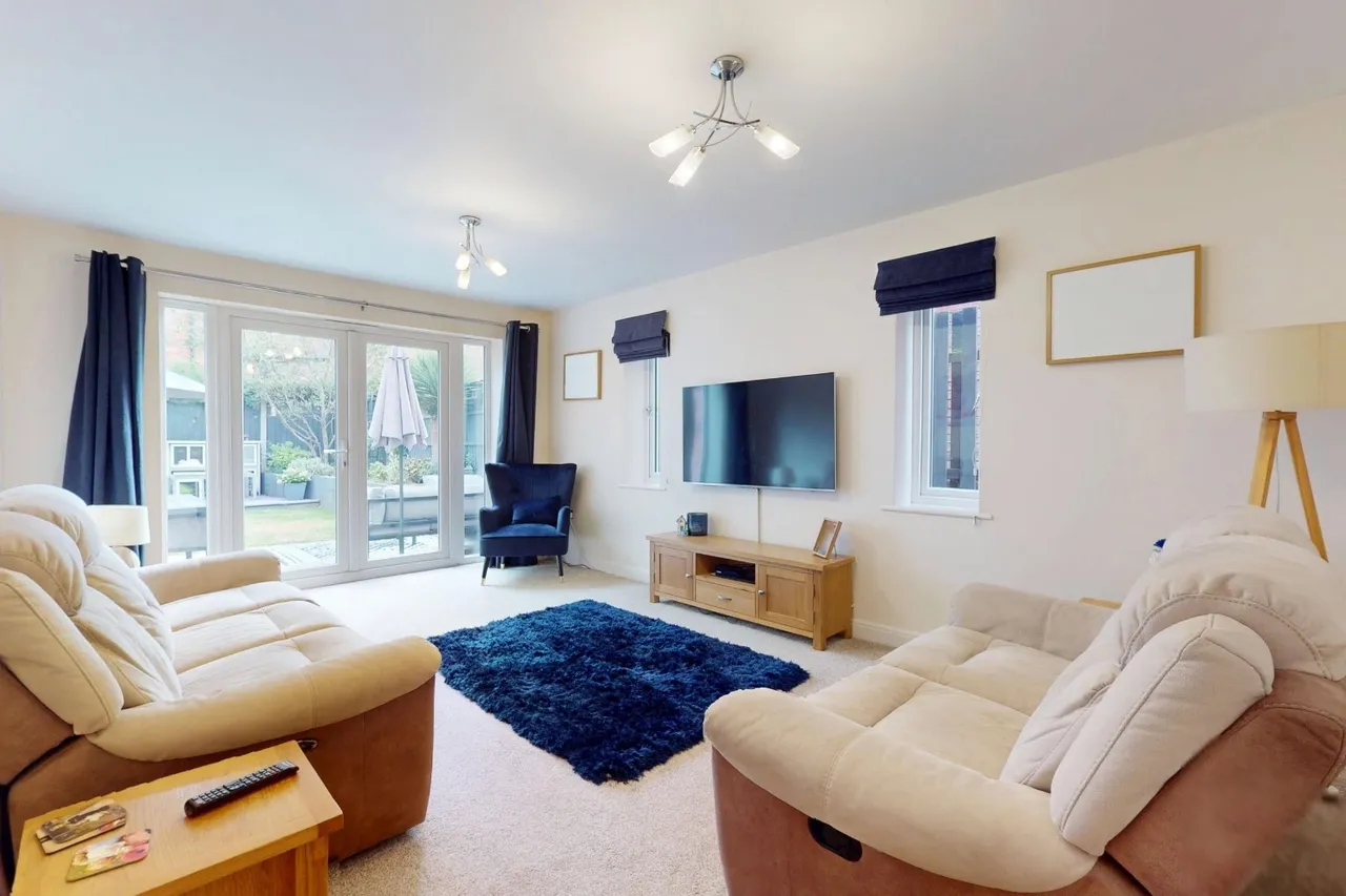 Dalefield Drive, Admaston, Telford TF5 0DP, photo 3