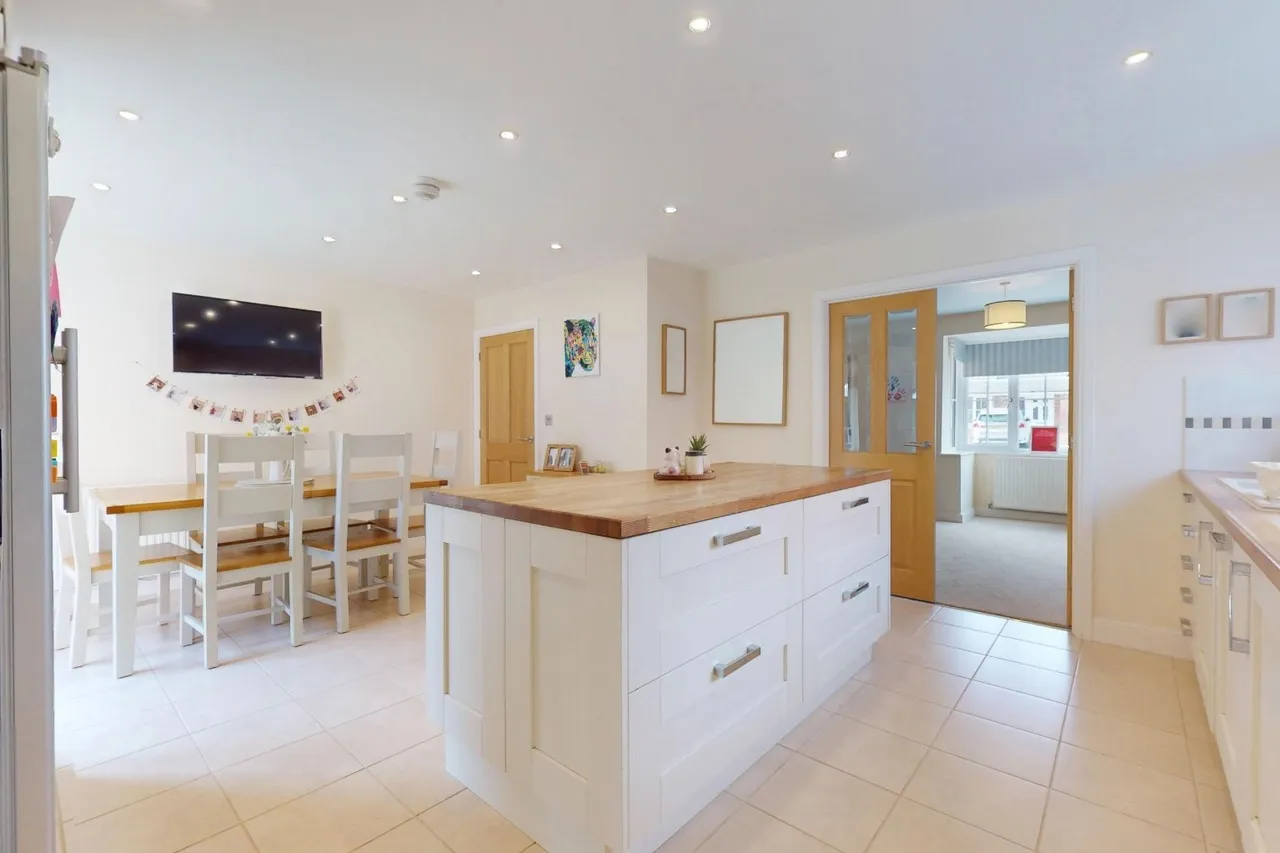 Dalefield Drive, Admaston, Telford TF5 0DP, photo 6