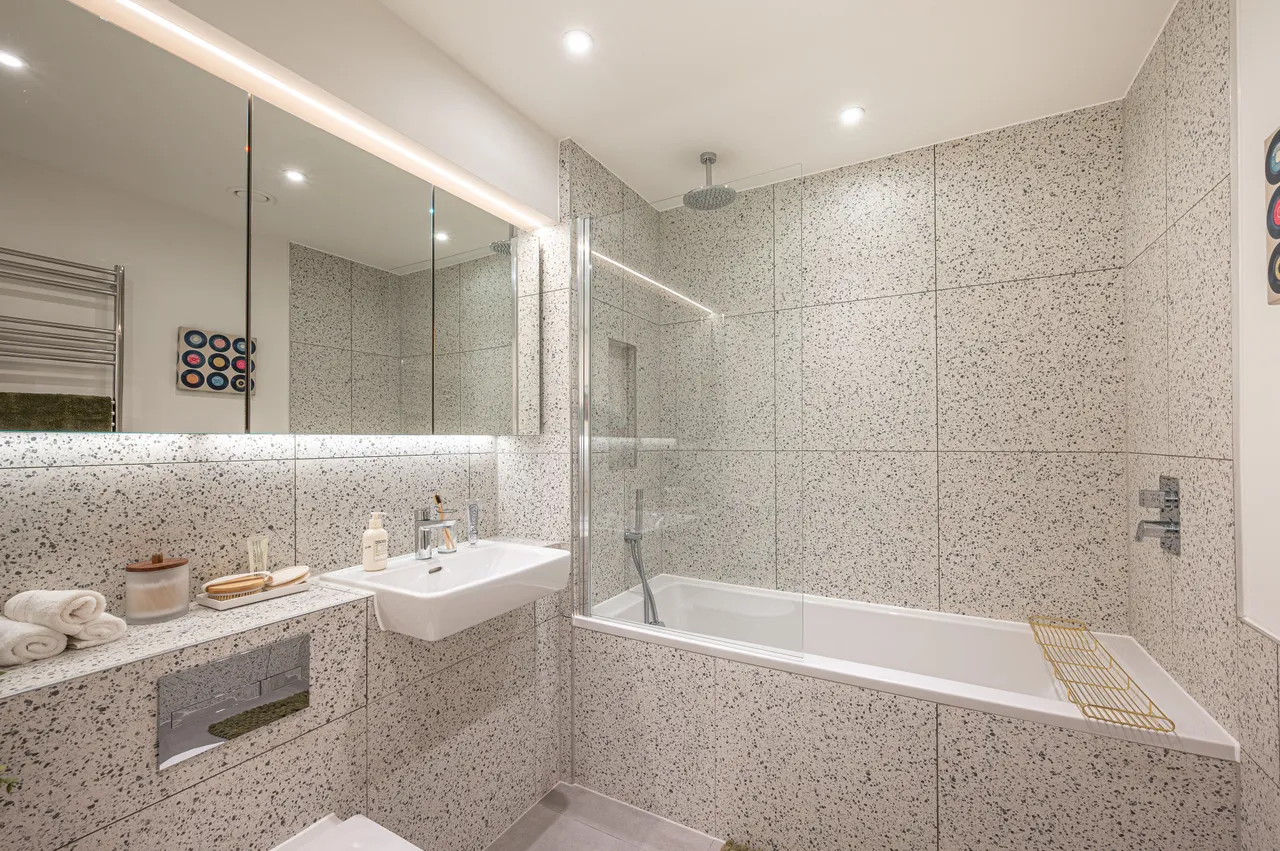UNCLE Colindale, NW9, photo 13