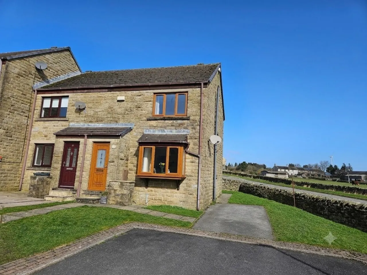 3 bed house to rent, Hill Top View, Hade Edge, HD9
