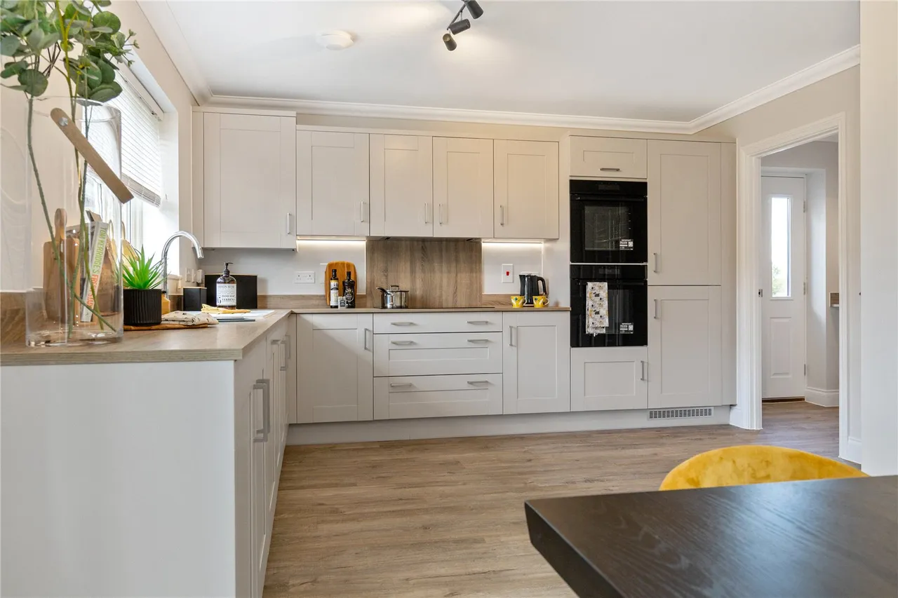 Roman Way, Halesworth, IP19, photo 2