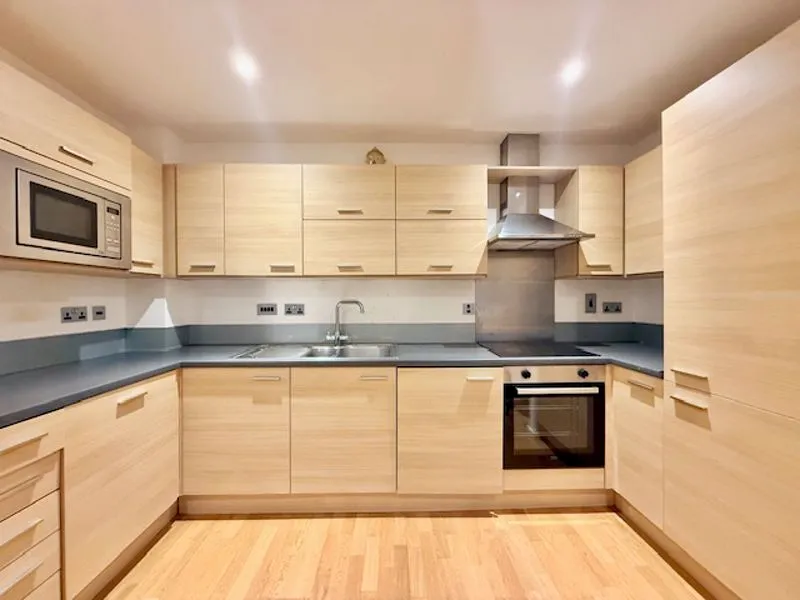 Devonport Street,, London E1 0EG, photo 2