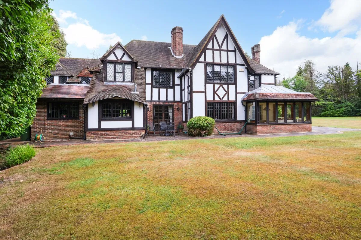 Silverdale Avenue, Ashley Park, KT12, photo 14