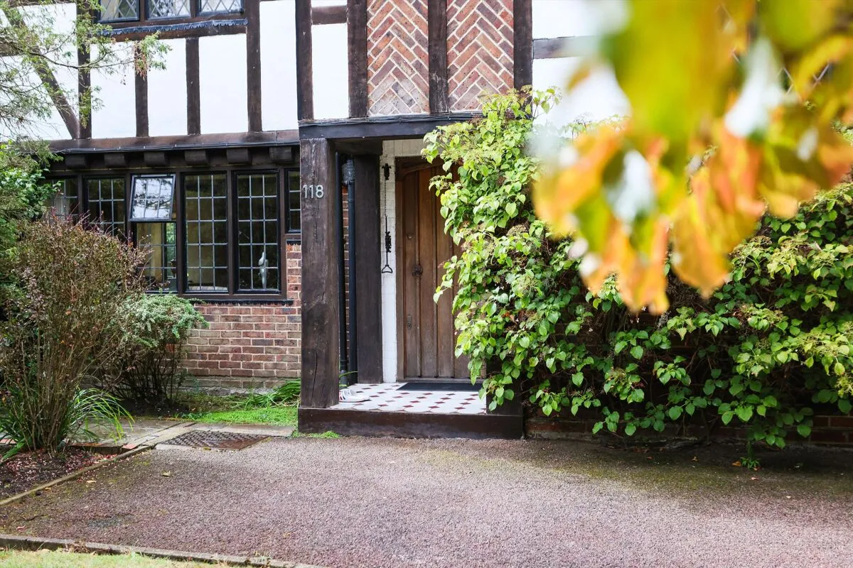 Silverdale Avenue, Ashley Park, KT12, photo 15