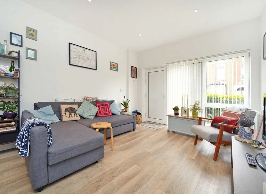 Hartfield Road, Wimbledon, SW19, photo 2