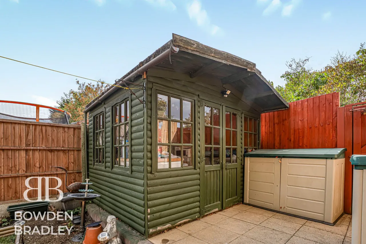 Kelly Way, Chadwell Heath, RM6, photo 18