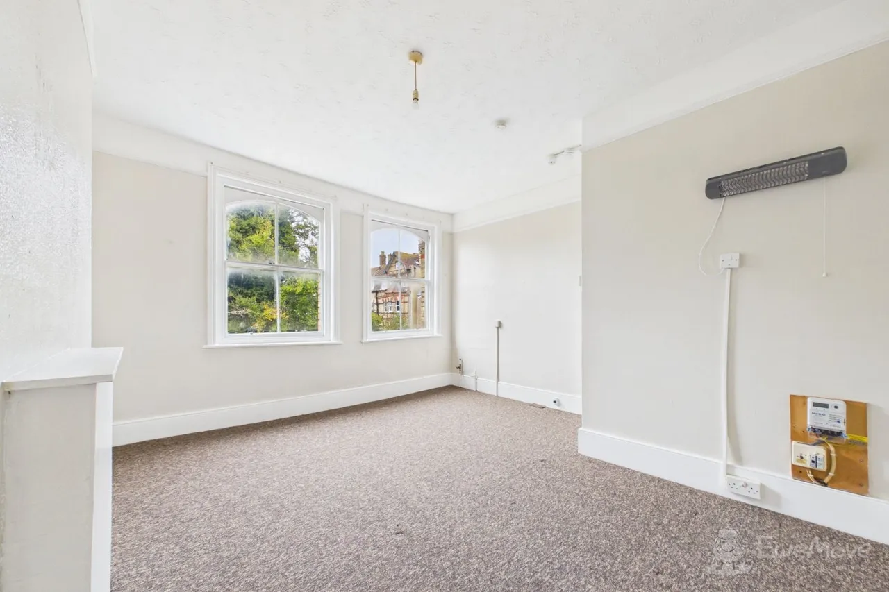 Westbourne Gardens, Folkestone, CT20, photo 3