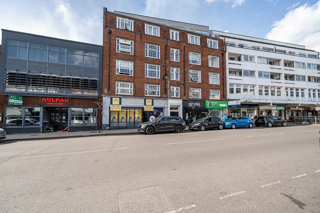 11 Eastgate House, 223 High Street, Guildford, photo 4