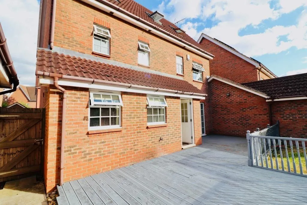 Cumberland Road, Grays, Essex, RM16 6DS, photo 5