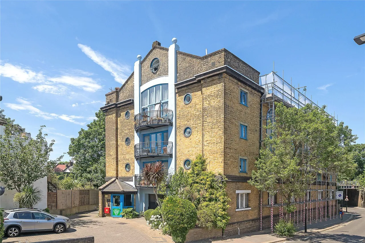 Chiswick View, Acton Lane, W4, photo 3