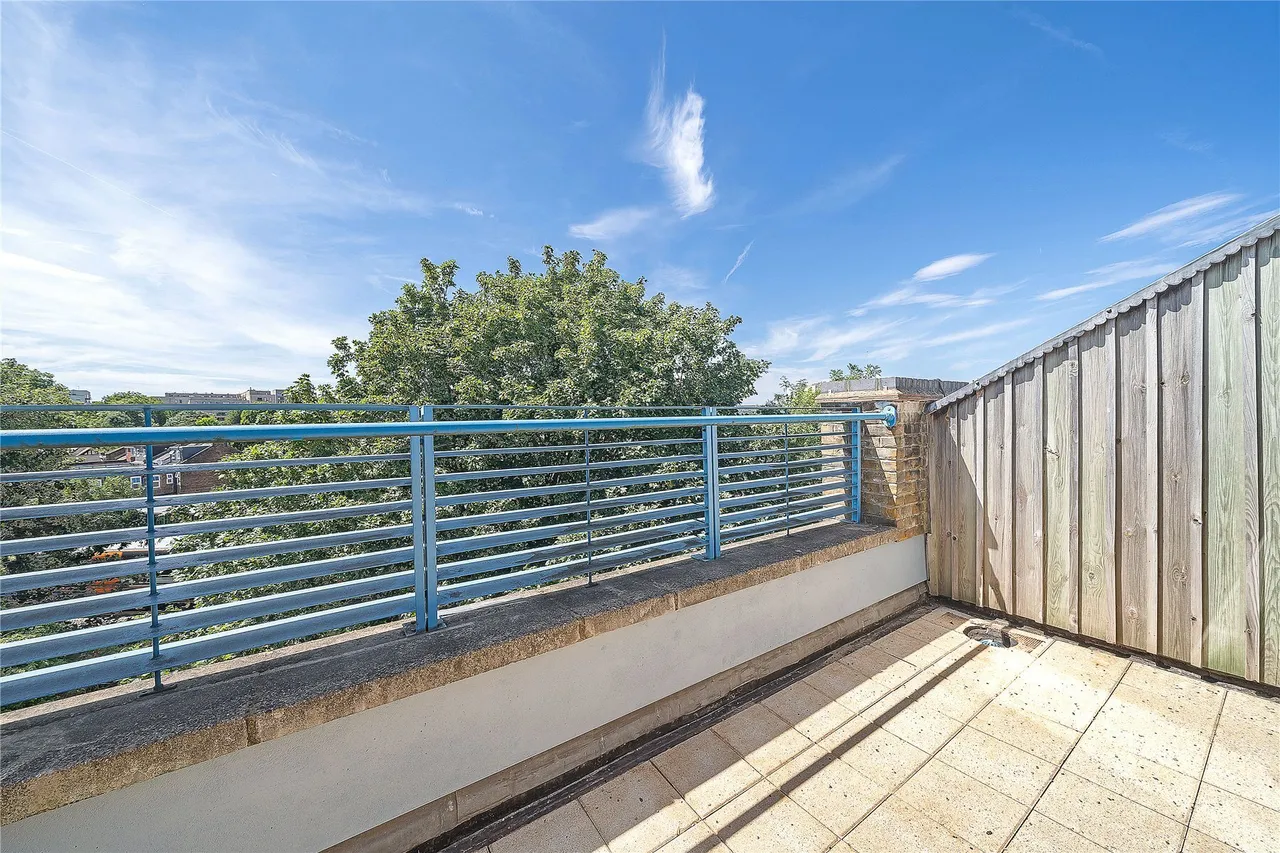 Chiswick View, Acton Lane, W4, photo 4