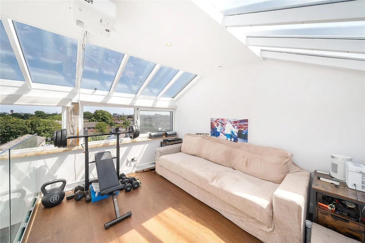 Chiswick View, Acton Lane, W4, photo 9
