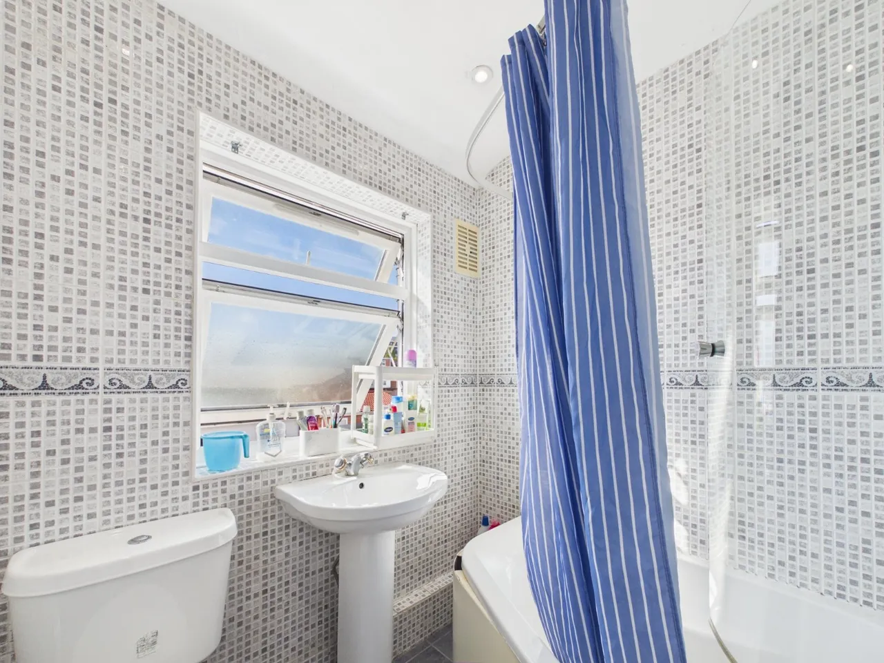 Hounslow, Middlesex, photo 10