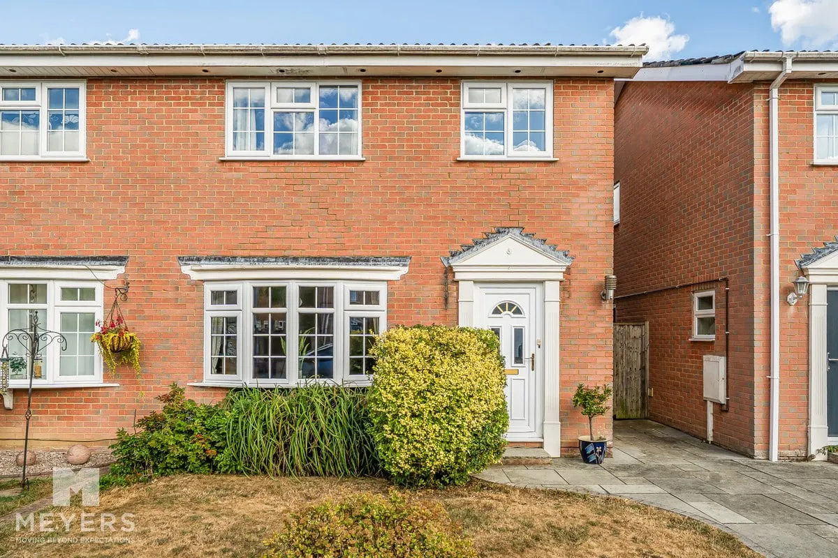 3 bed house for sale, Southdown Way, West Moors, BH22