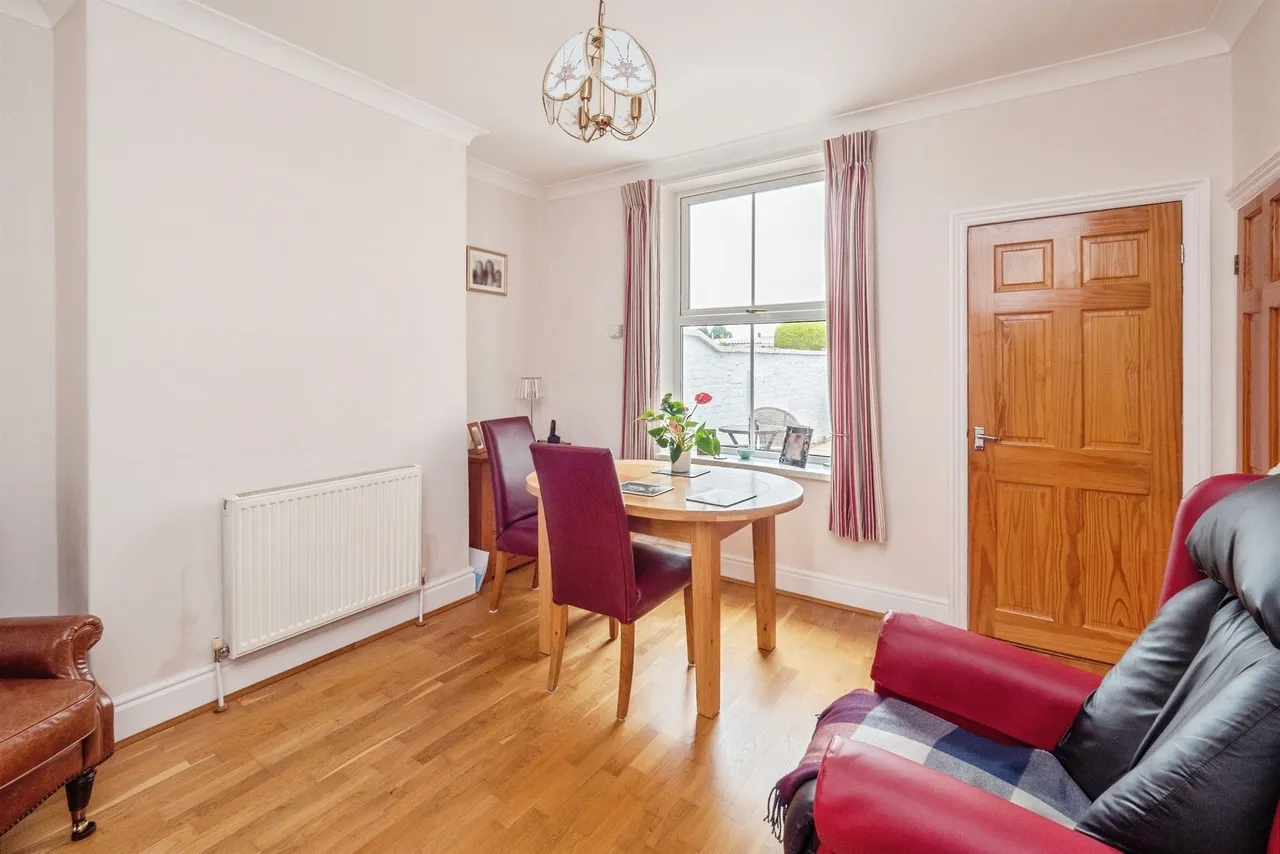 Grovehill Road, Beverley, photo 5