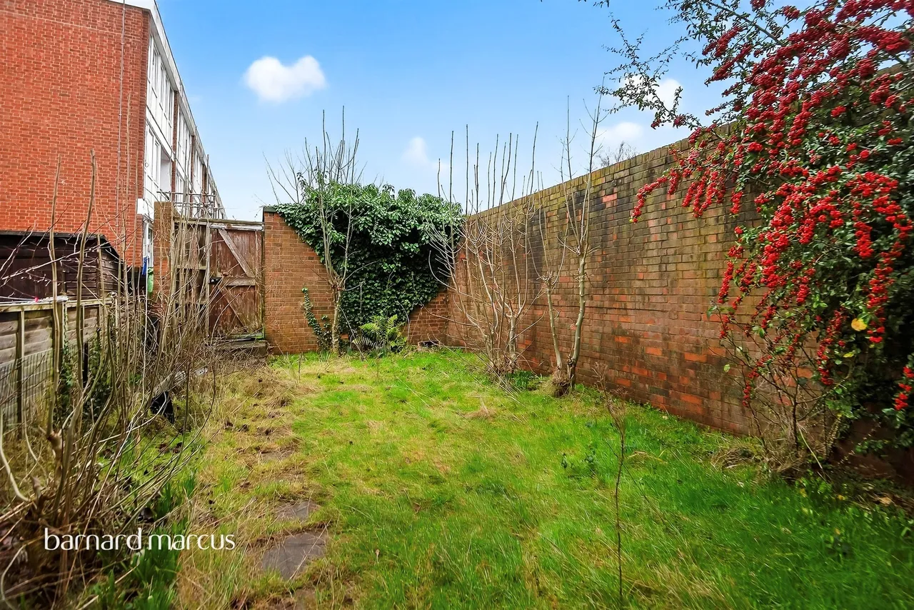 Ibsley Gardens, Wandsworth, photo 3