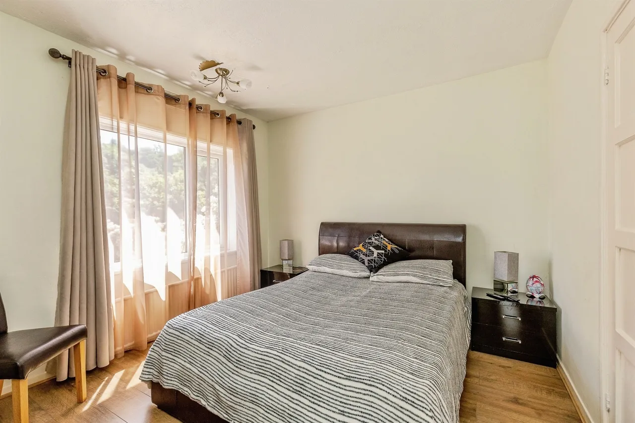 Hallards Close, Bristol, photo 9