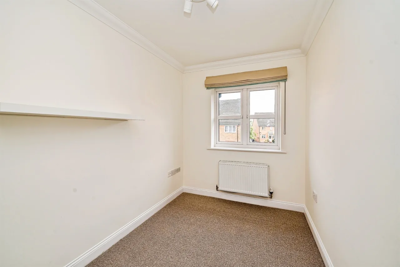 Fuggle Drive, Aylesbury, HP21, photo 10
